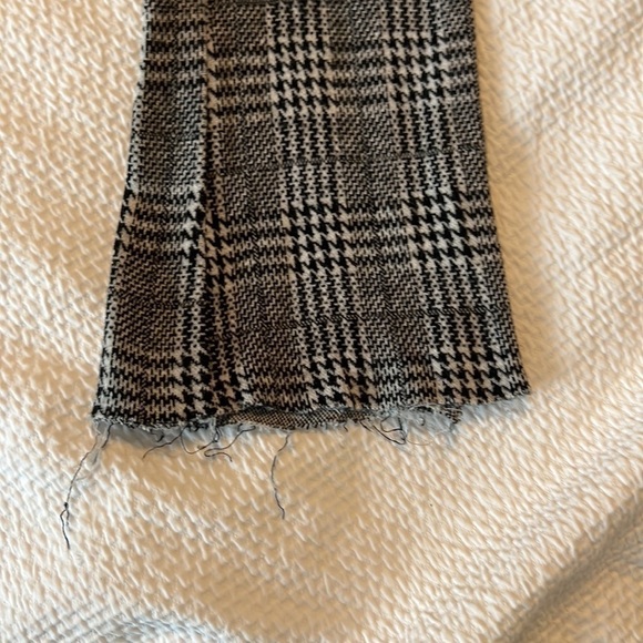 Hounds Tooth Pants - Picture 2 of 3
